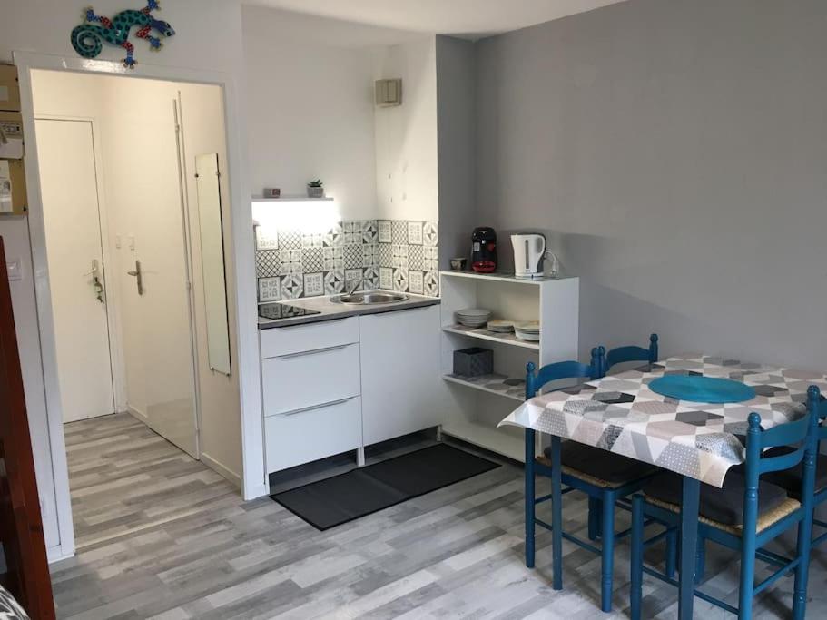 Studio Duplex Vue Mer 100M De La Plage Saint-Nic Luaran gambar